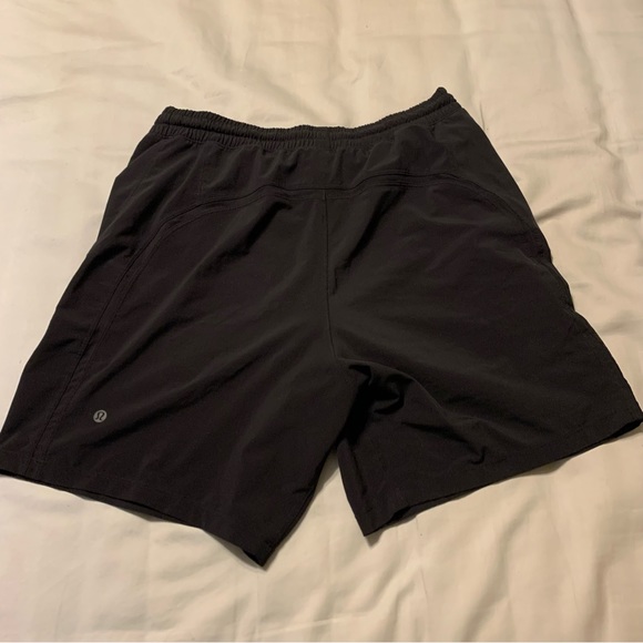 Lululemon Men’s Pace Breaker Shorts 7” inseam (Lined) - Picture 2 of 6